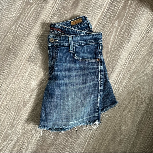 Eddie Bauer Cut Off Denim Shorts - Picture 5 of 5